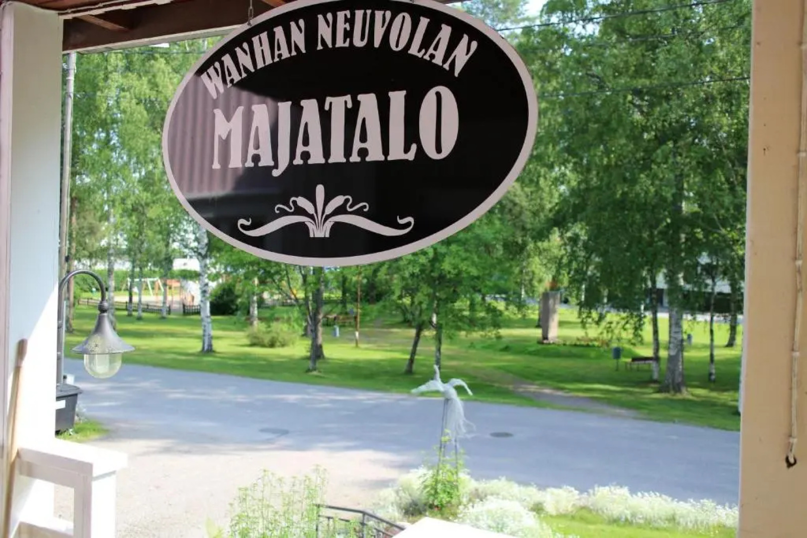 Wanha Neuvola Guesthouse & Apartment