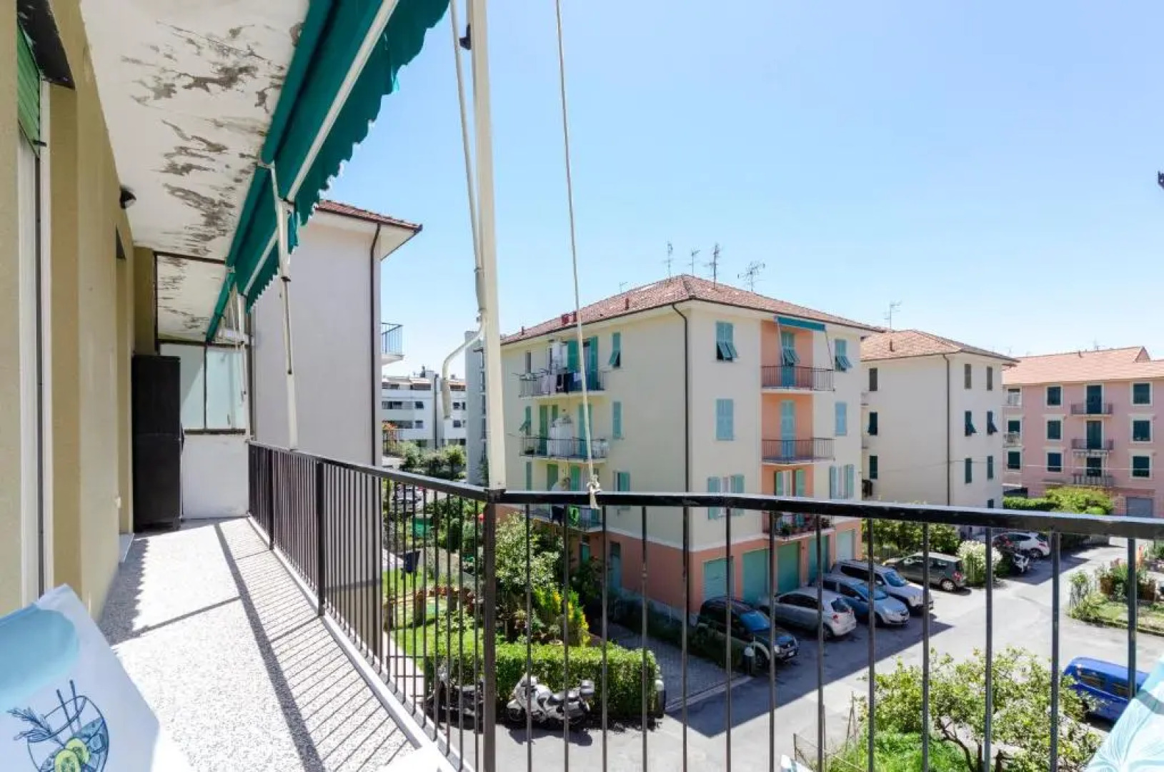 JOIVY Apt For 6, Near Centre, Beach And Train Station