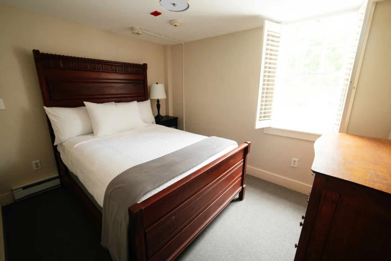 The General Stanton Inn