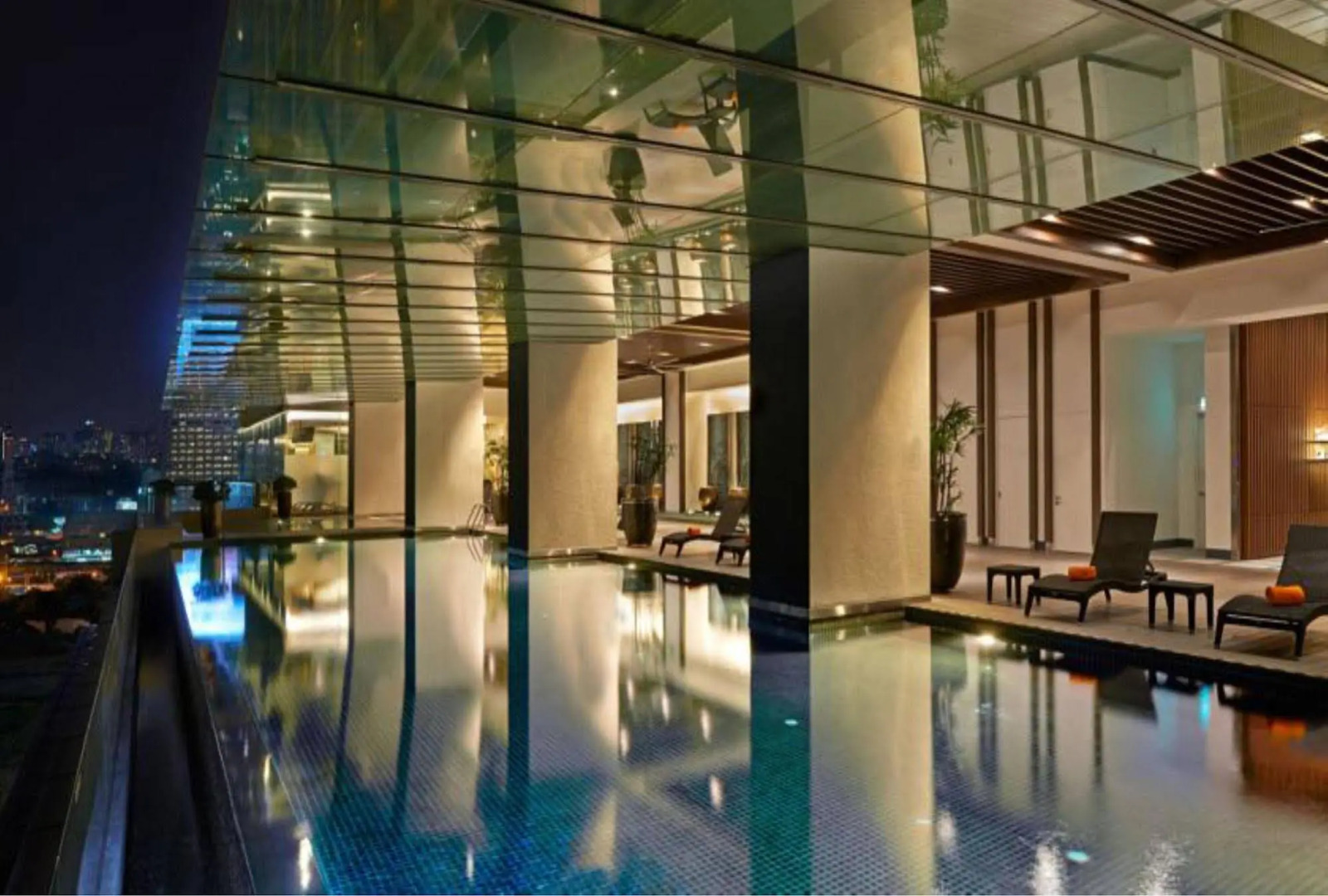 V E Hotel & Residence