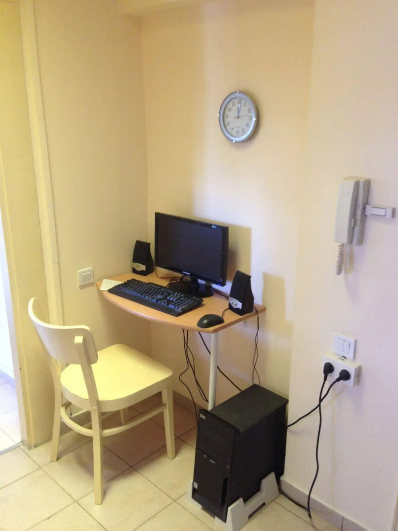 TLVSublet