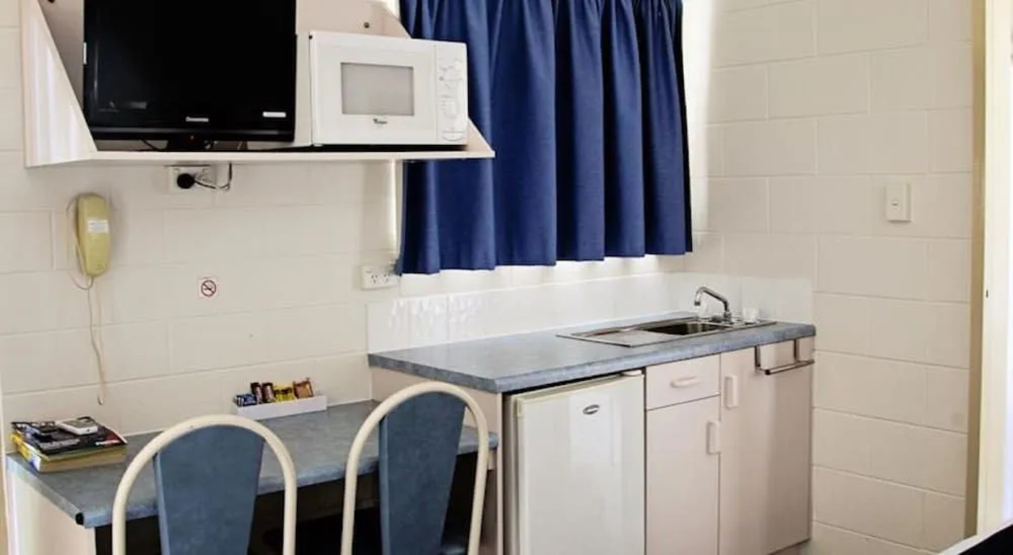 The Overflow Motor Inn