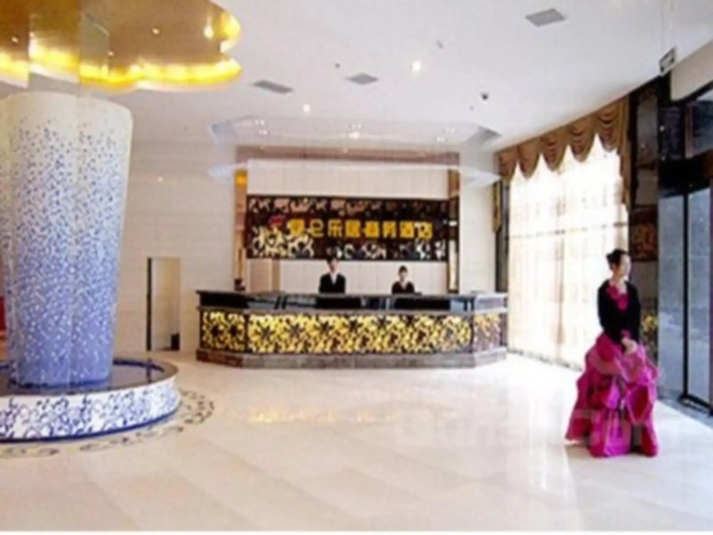 Kunlunleju Inn Pingdingshan Lushan