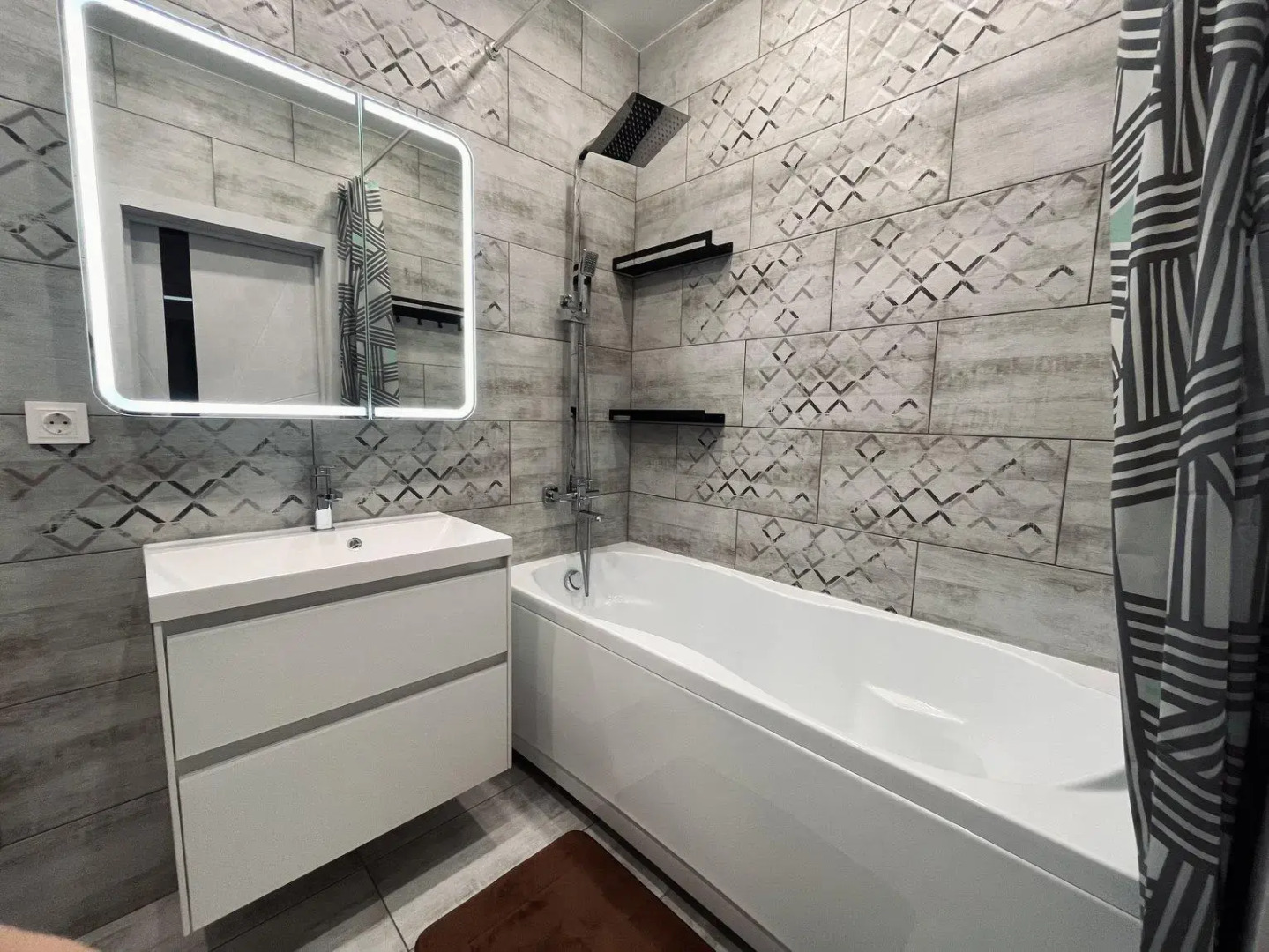 Апартаменты на улице Немировича-Данченко 167/3