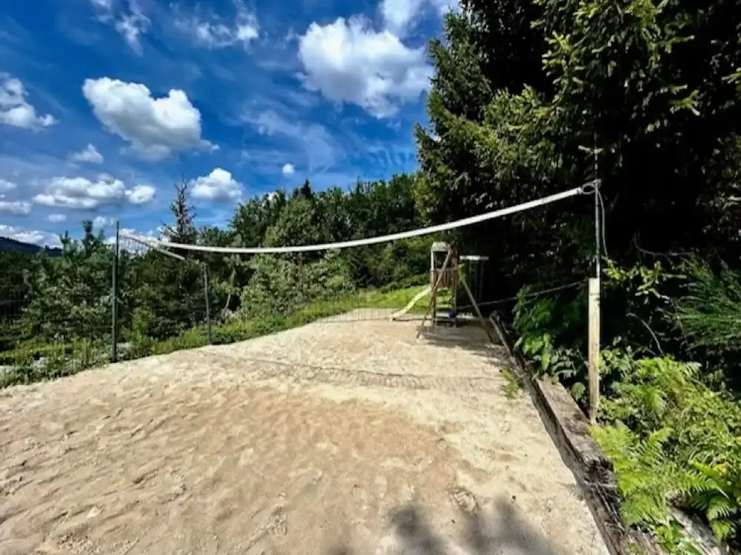 Luxury Villa in Stavelot with Hot Tub