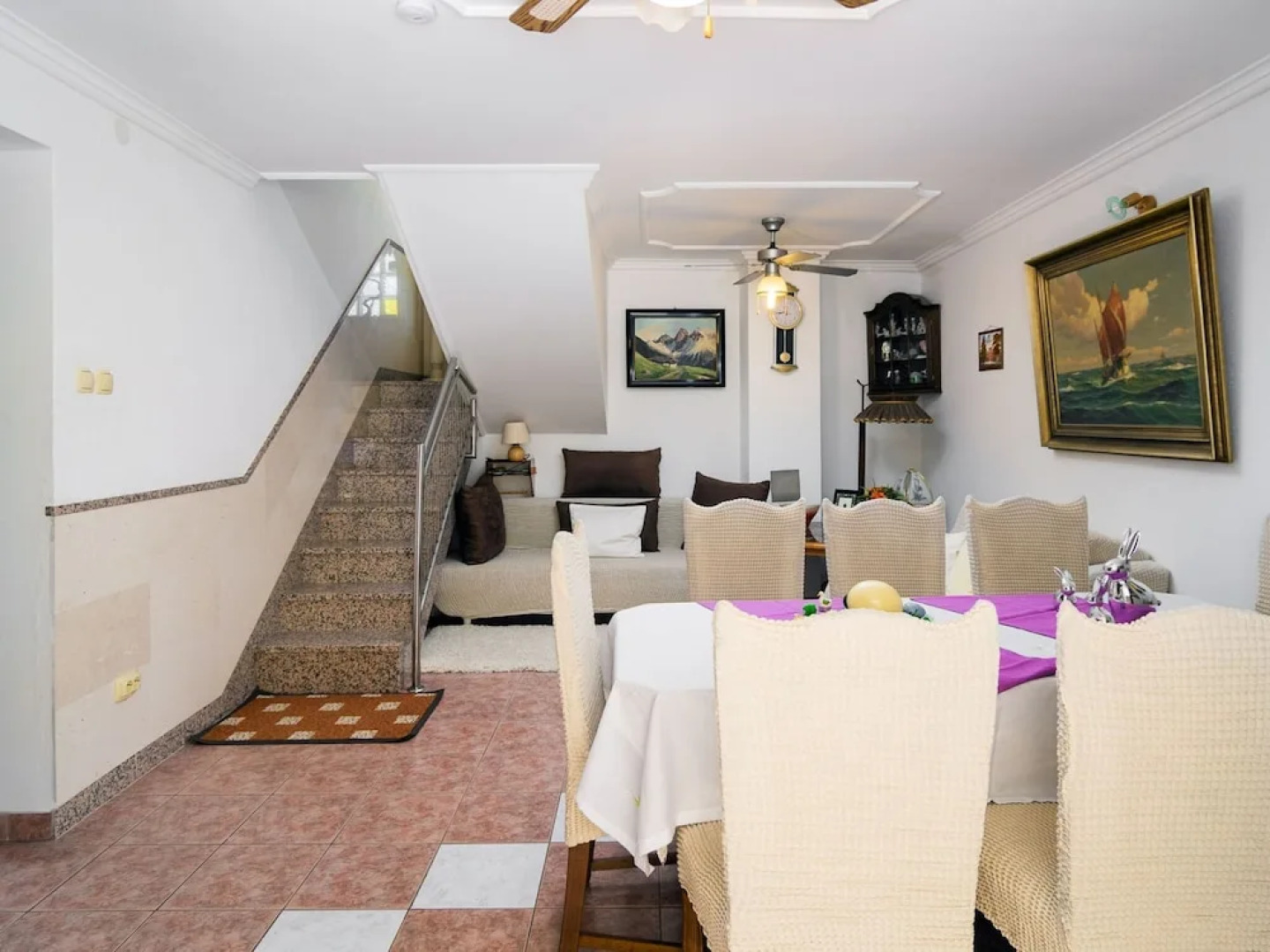 Aesthetic Holiday Home in Plano With Private Terrace