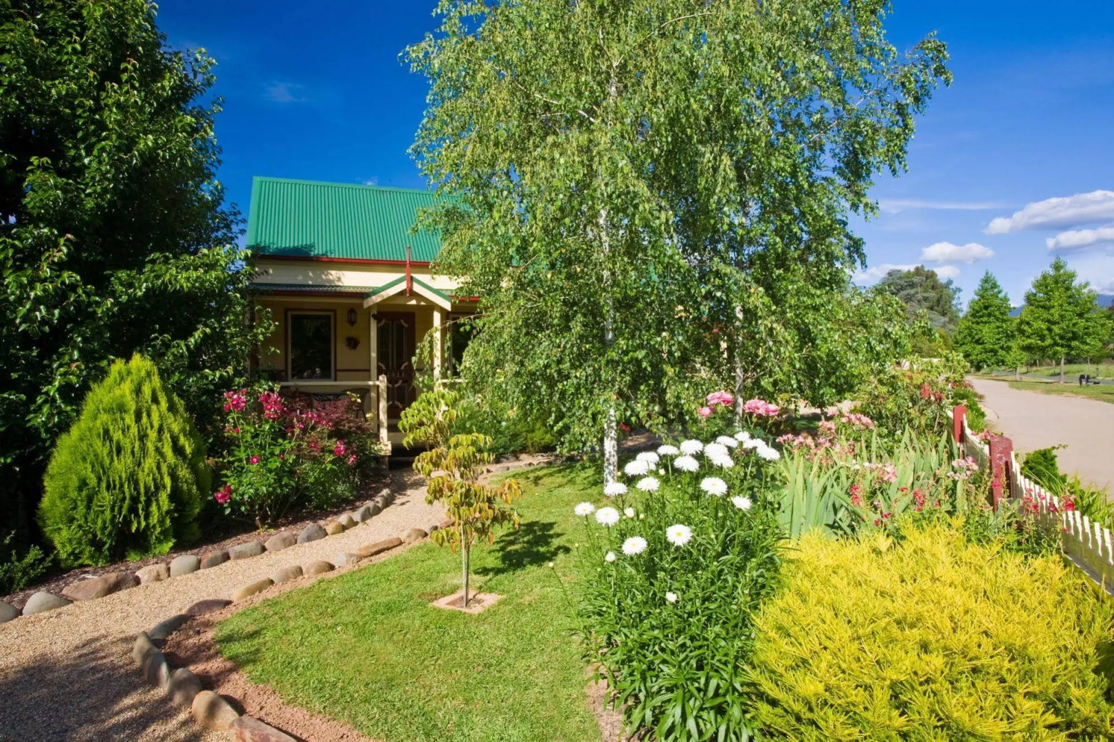 Autumn Abode Cottages