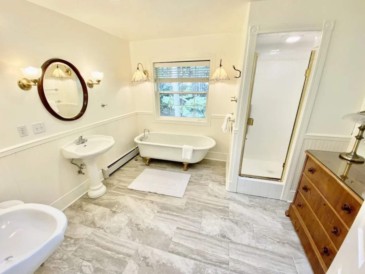 Otters Pond Bed & Breakfast