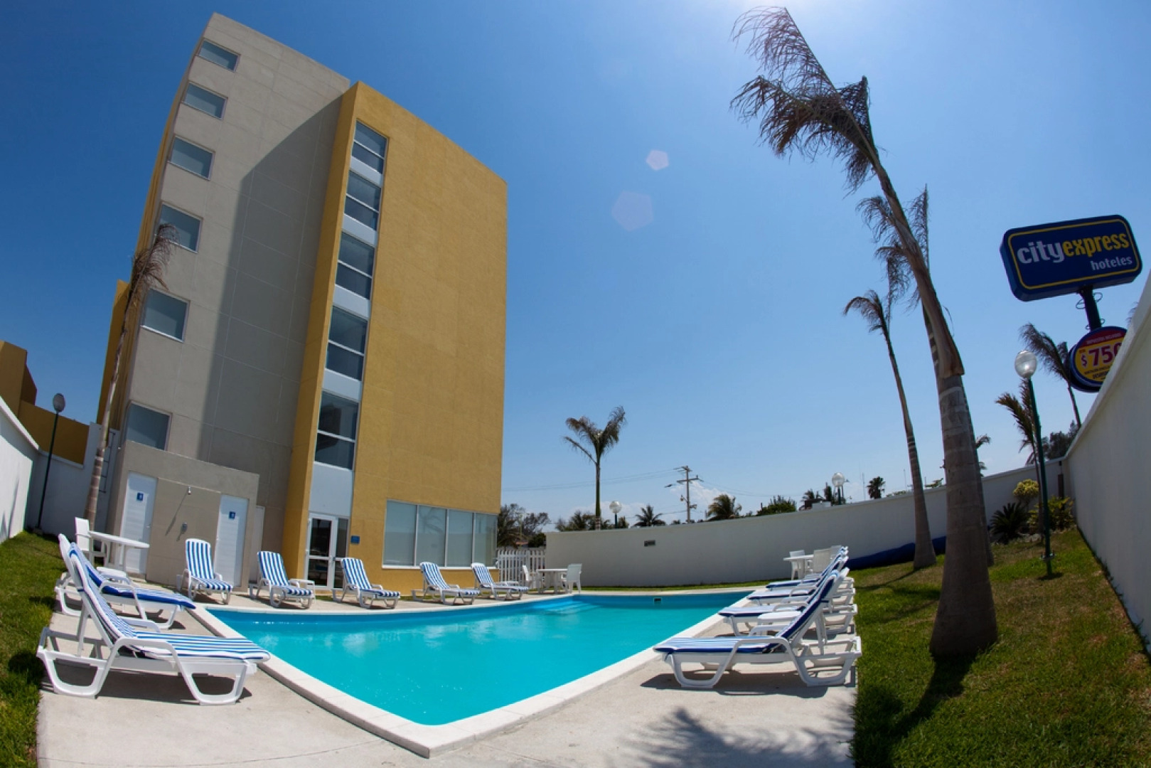 City Express by Marriott Ciudad del Carmen