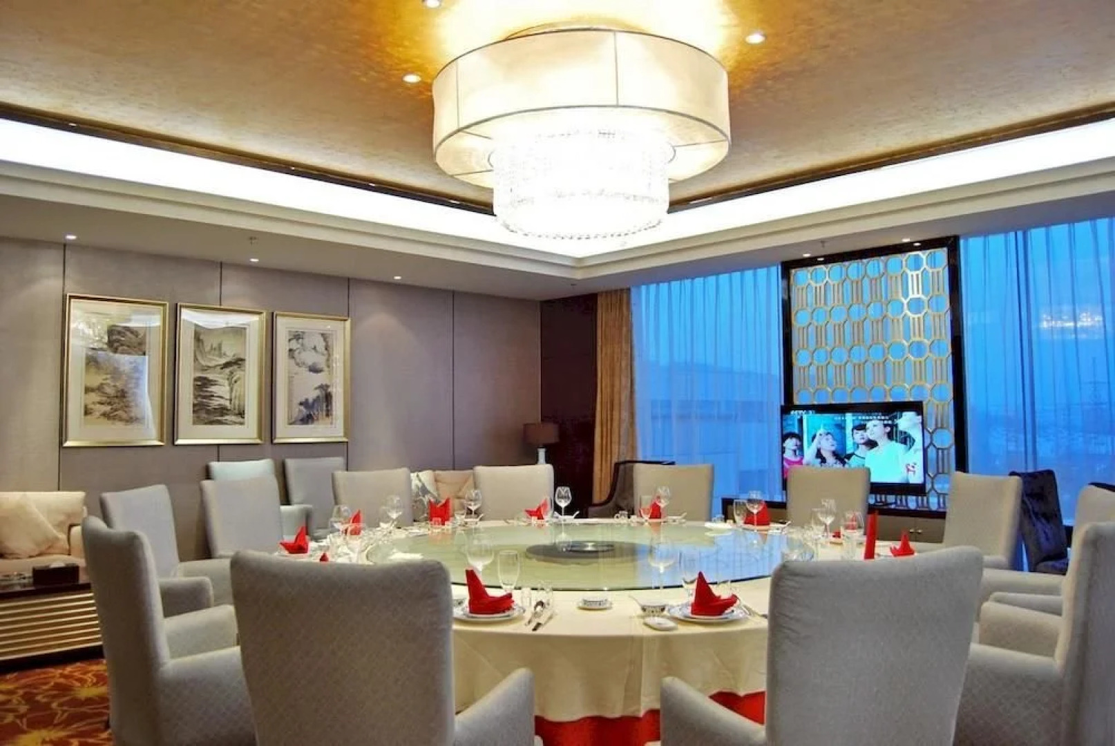 Zhongjing Taichi Lake International Resort