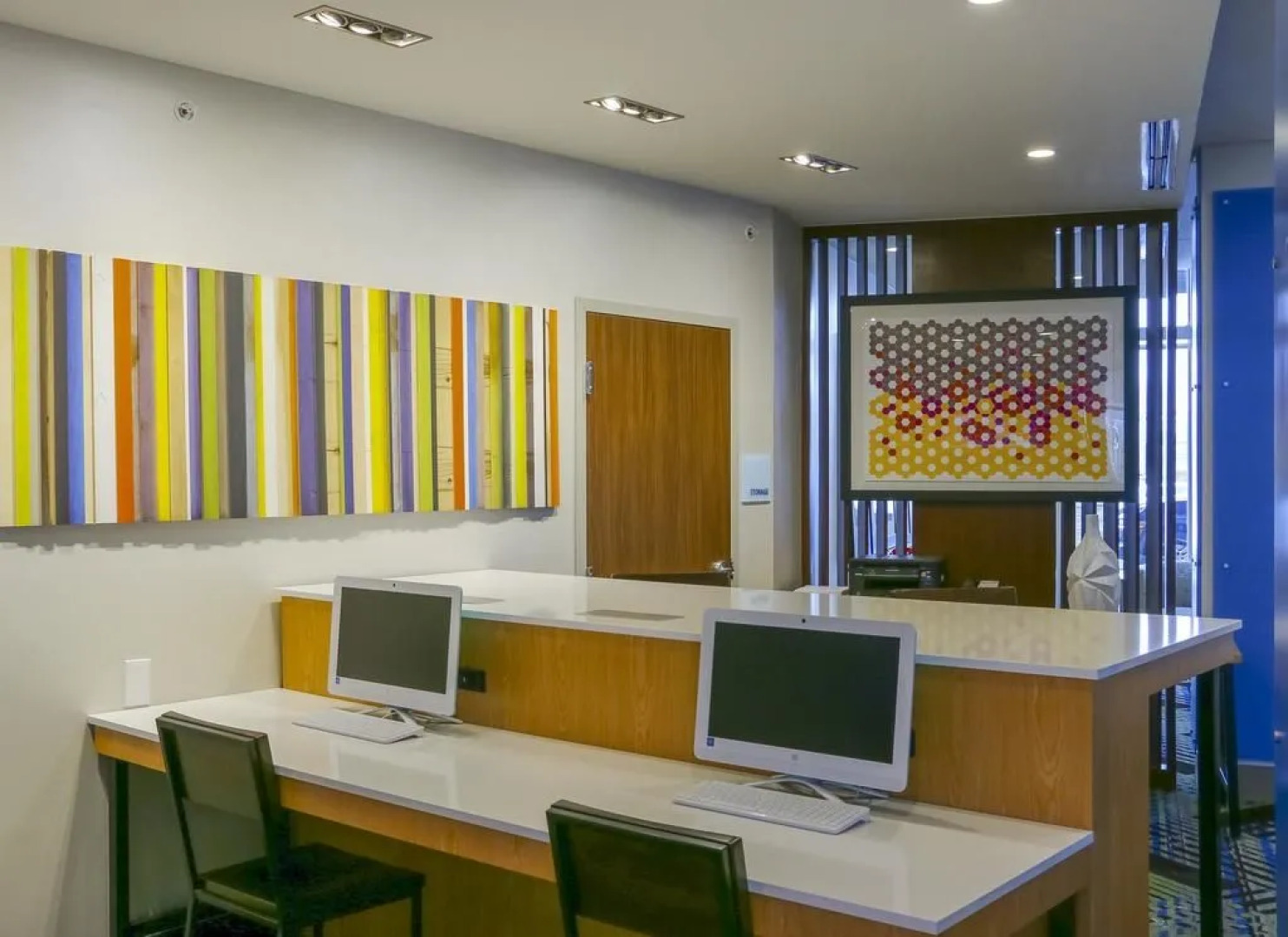 Holiday Inn Express & Suites Detroit Northwest Livonia