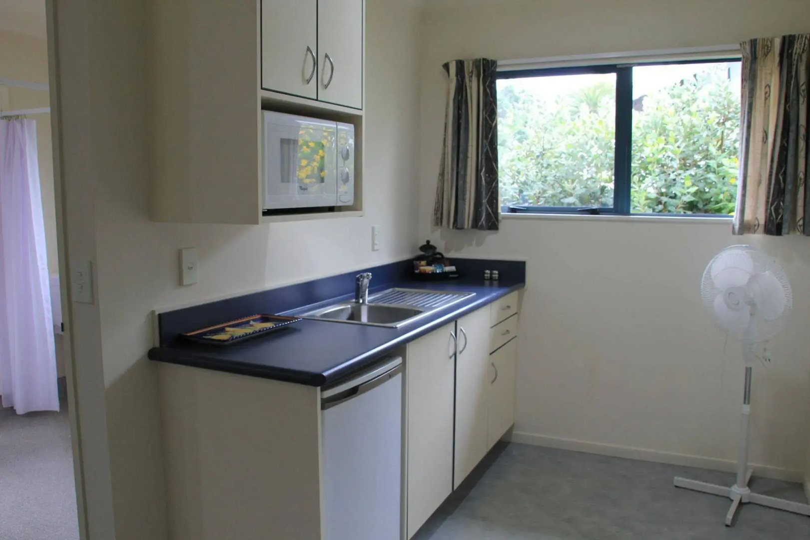 Bassingers Motor Lodge