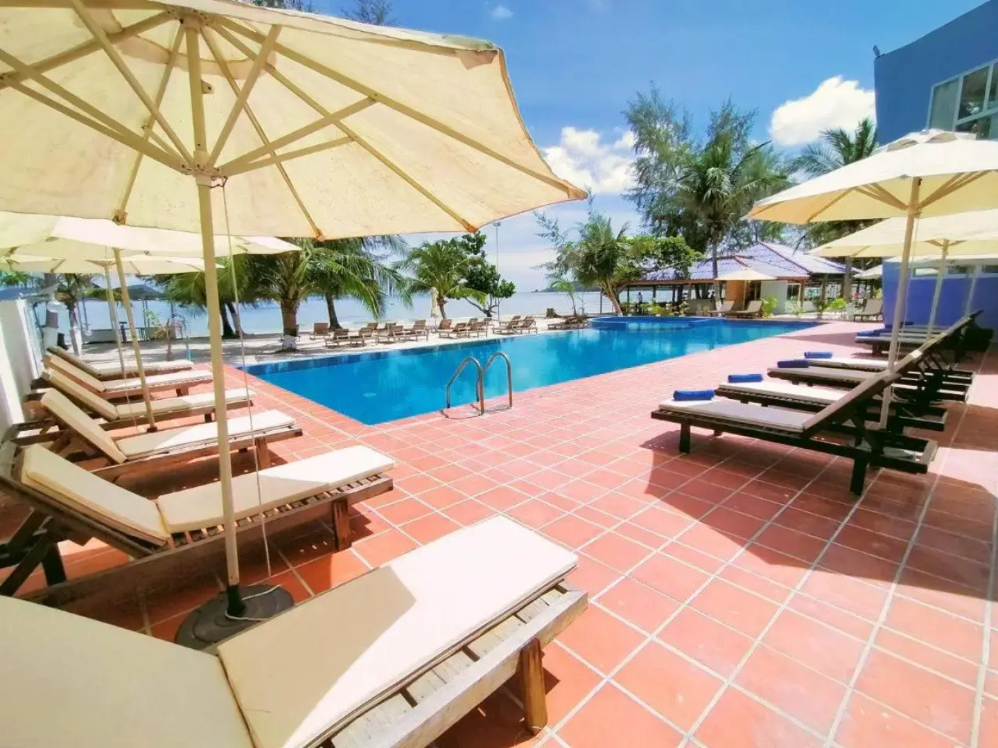 Reef On The Beach (By Reef Resort)