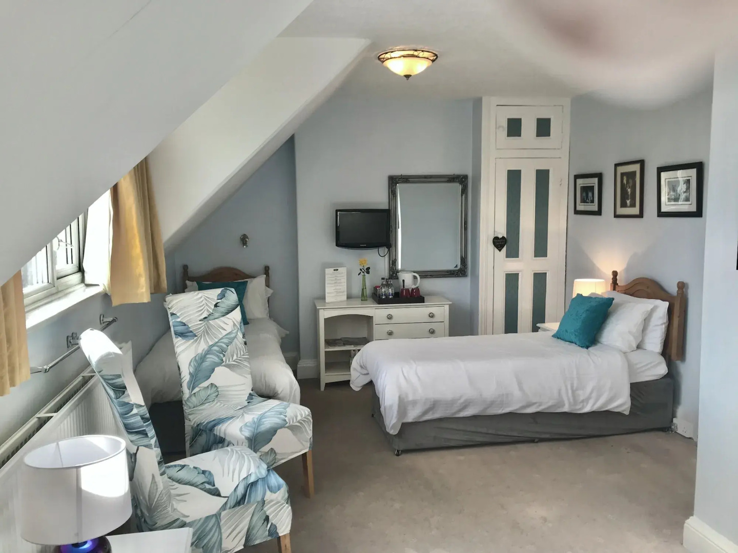 St Raphael Guest House