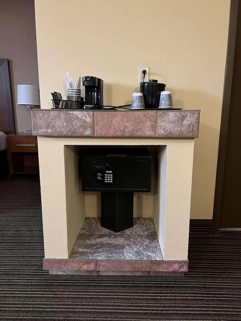 Country Inn & Suites by Radisson Battle Creek MI