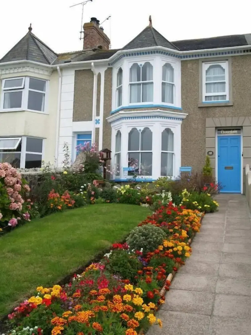 Period Living in Hayle