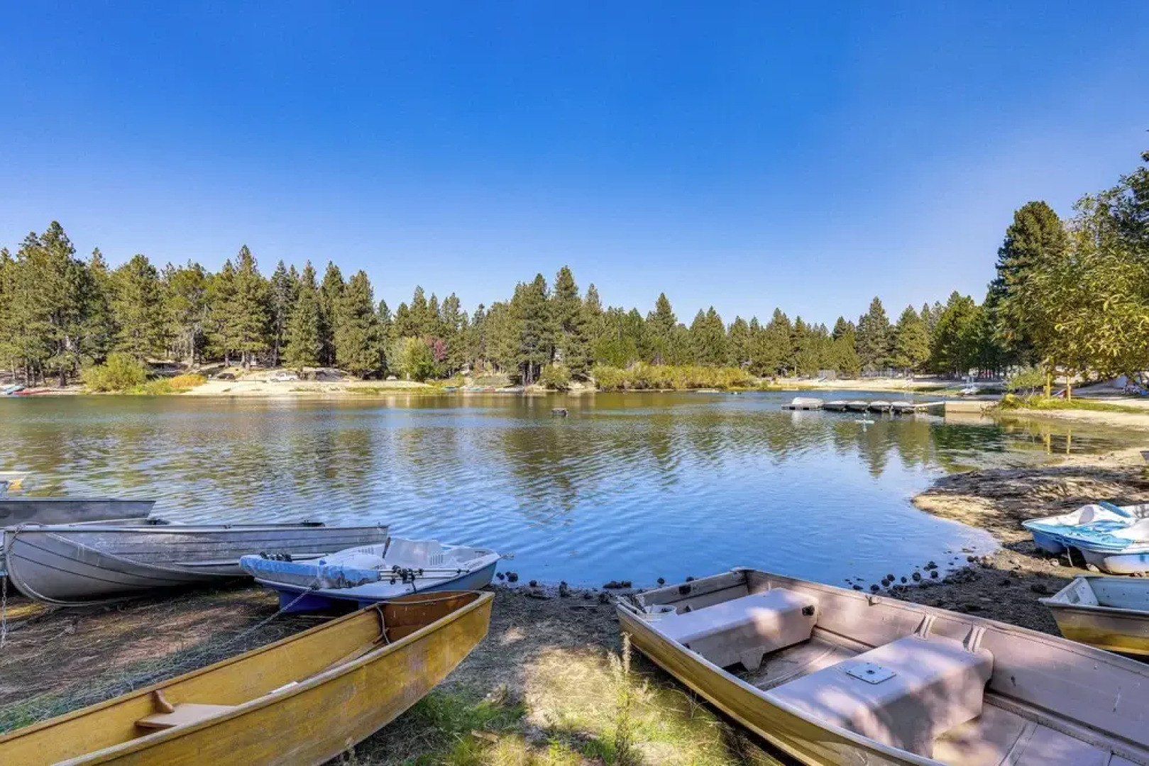 Walk to Water: Cozy Cabin in Green Valley Lake!