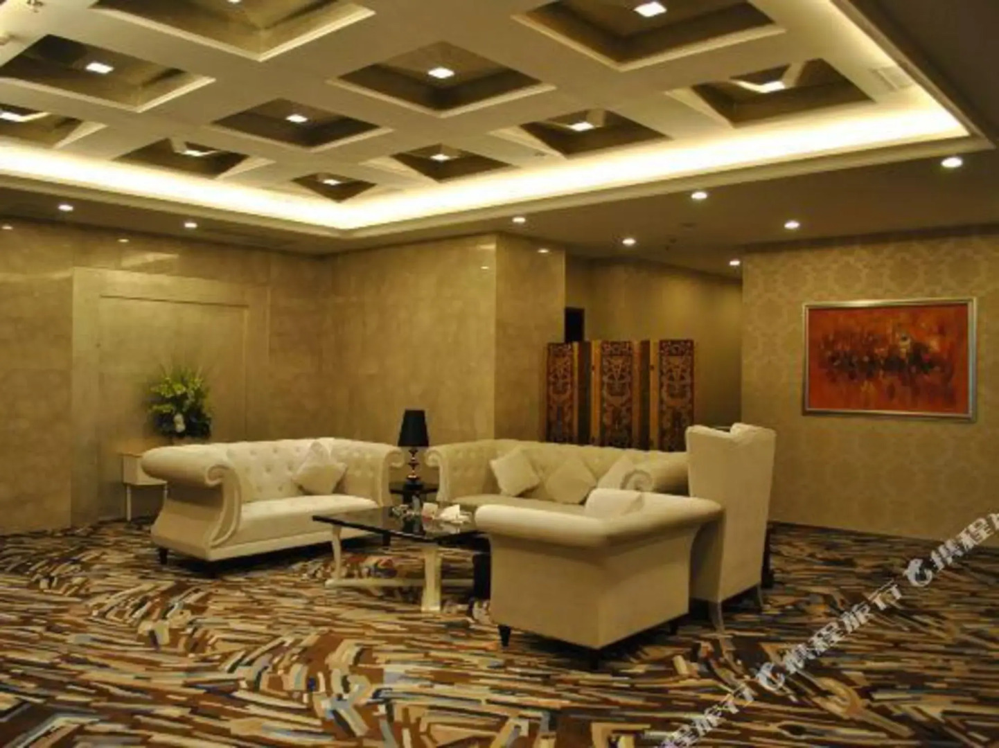 Yufeng International Hotel