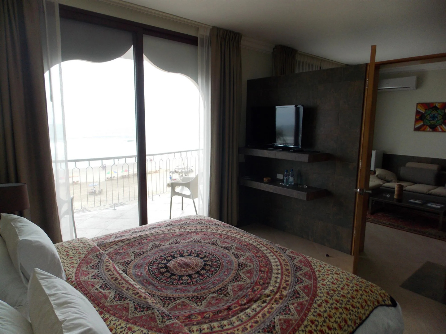 Dharma Beach Hotel