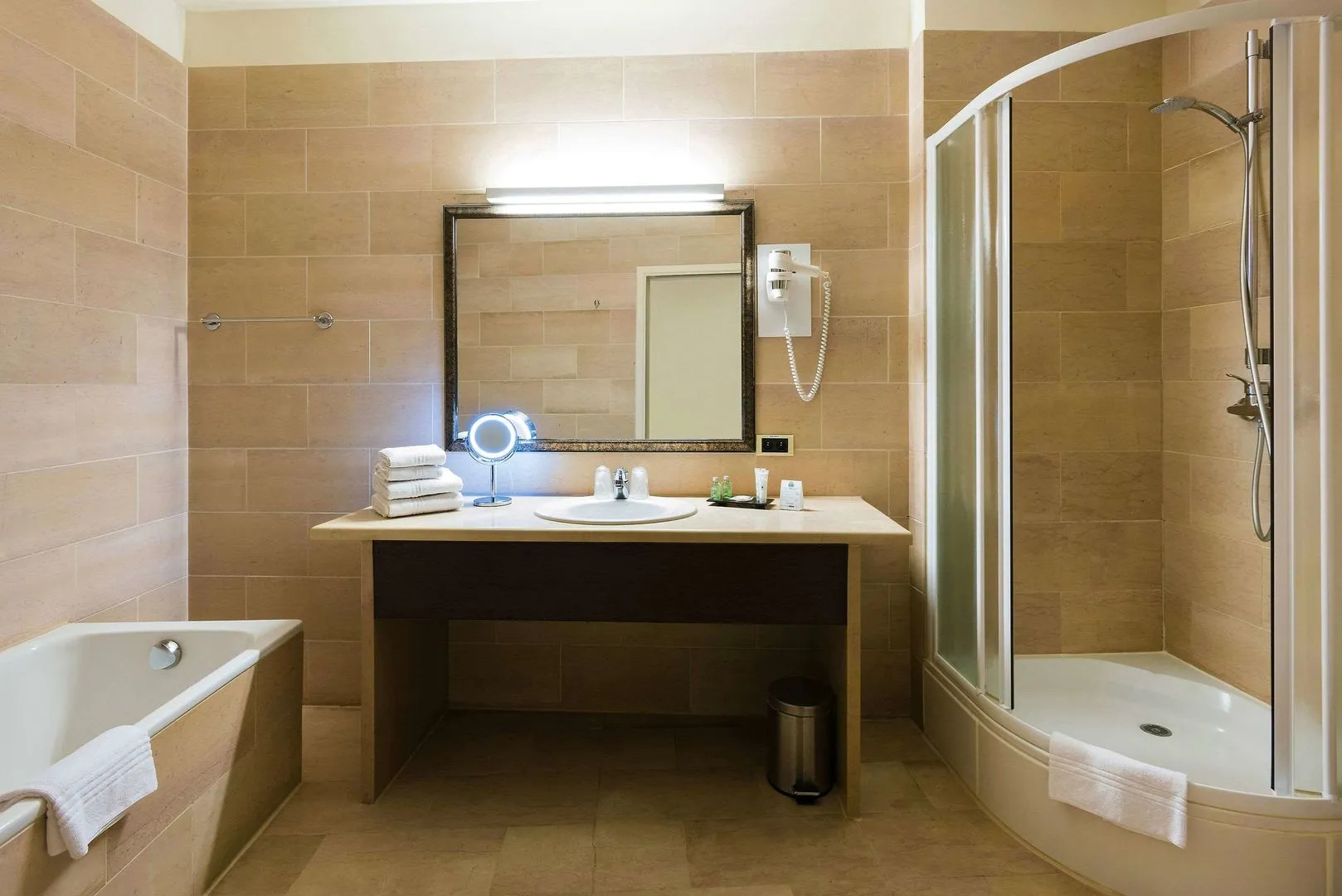 Quality Hotel Antwerpen Centrum Opera