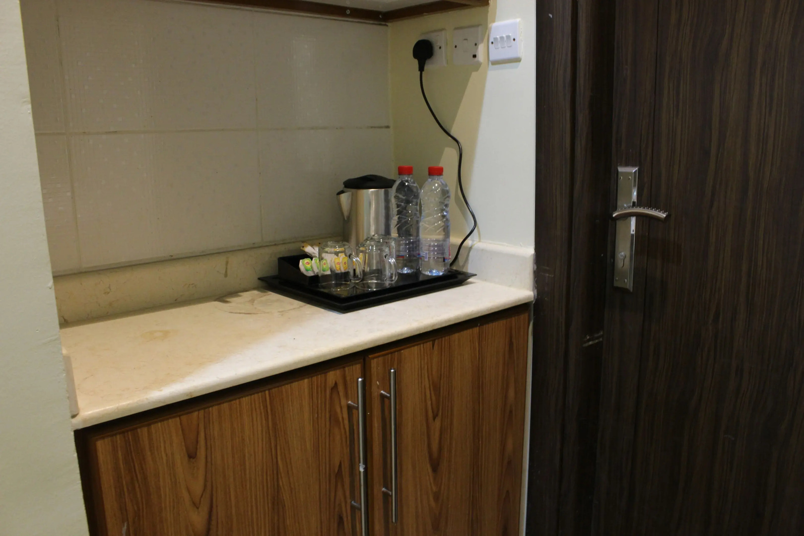 Al Jar Resort - Families Only