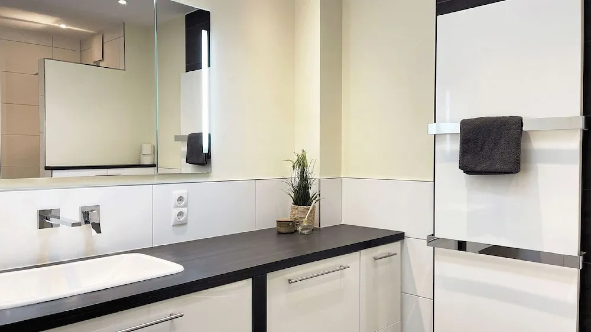 Modernes Apartment über den Dächern von Osnabrück