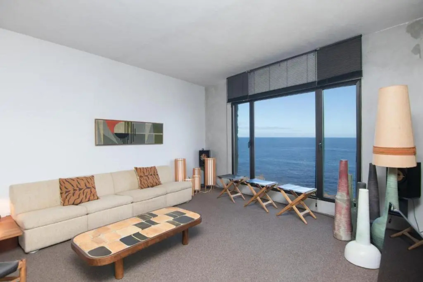 Exclusive Design Villa : 1080 m2, oceanfront, 2 swimming pools.