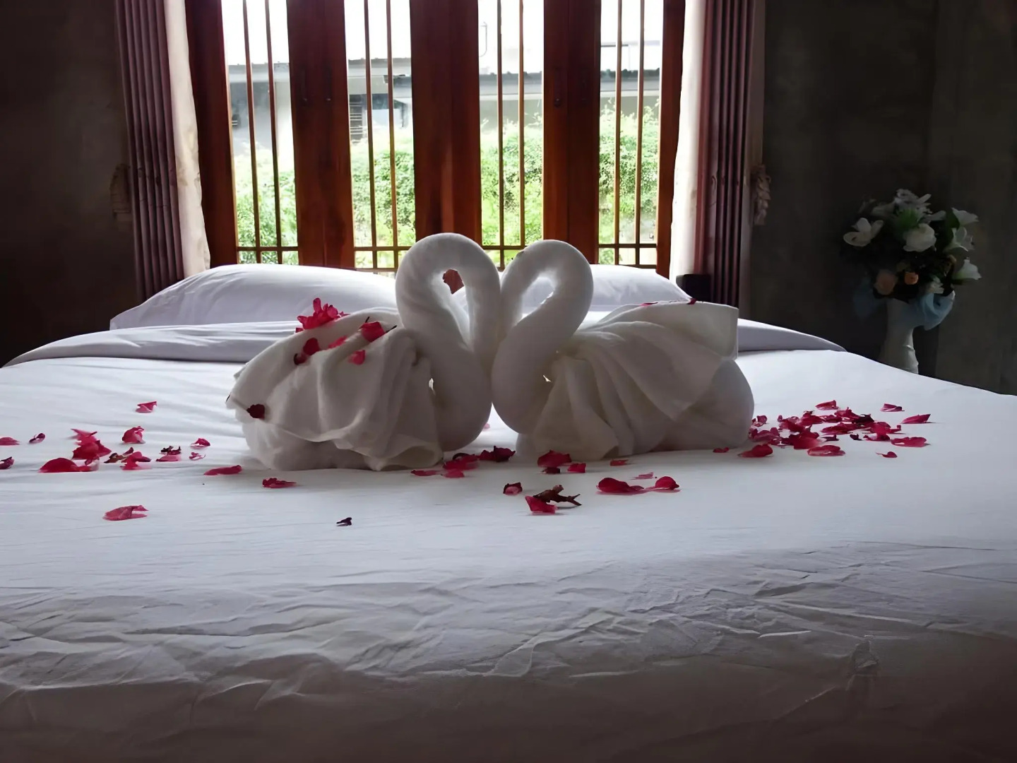 Pon-Pon & Nuan-La-Or