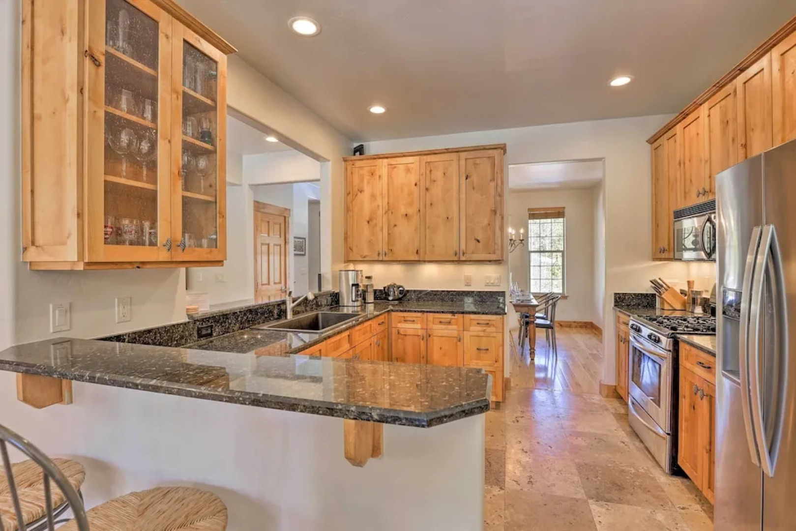 'rocky Bear Lodge' on 2 Acres Near Turquoise Lake