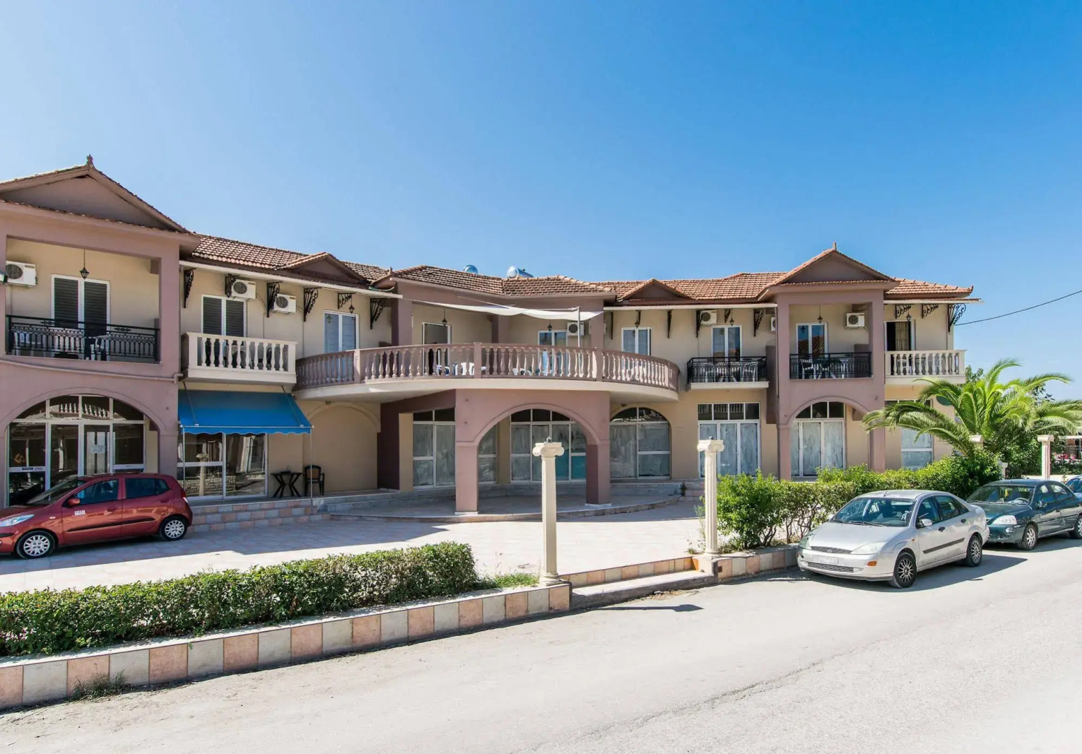 Zante Nest Studios & Apartments
