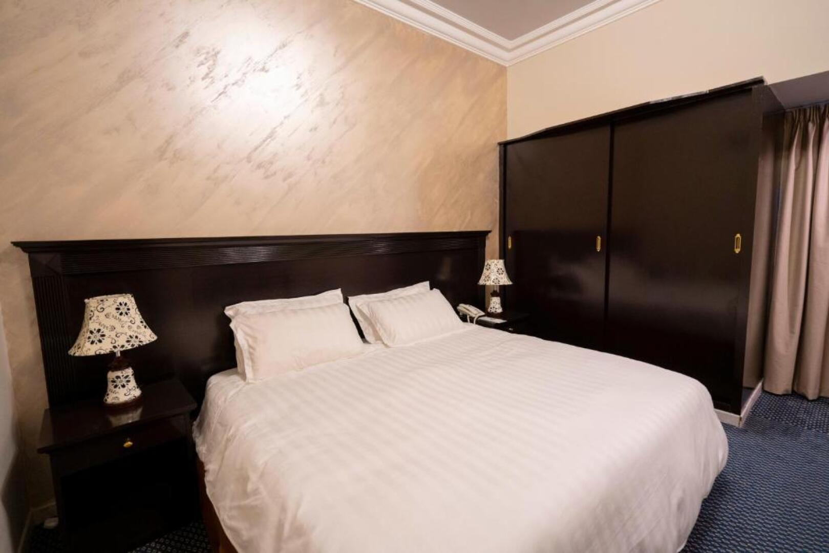 Al Bustan Hotel Flats