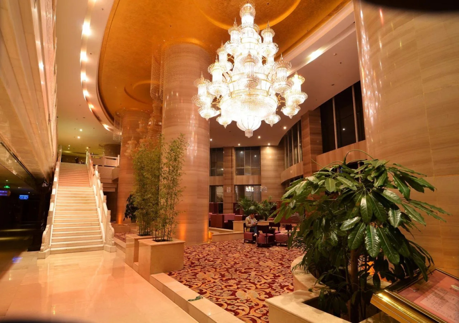 Qiniwak Hotel Kashgar