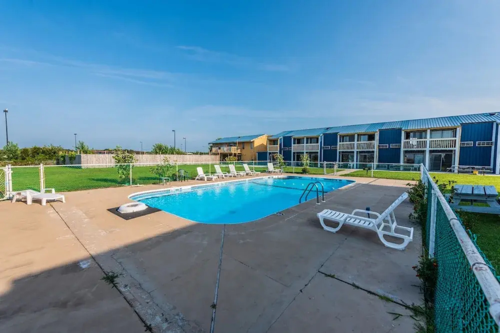 Rodeway Inn at Somers Cove Marina