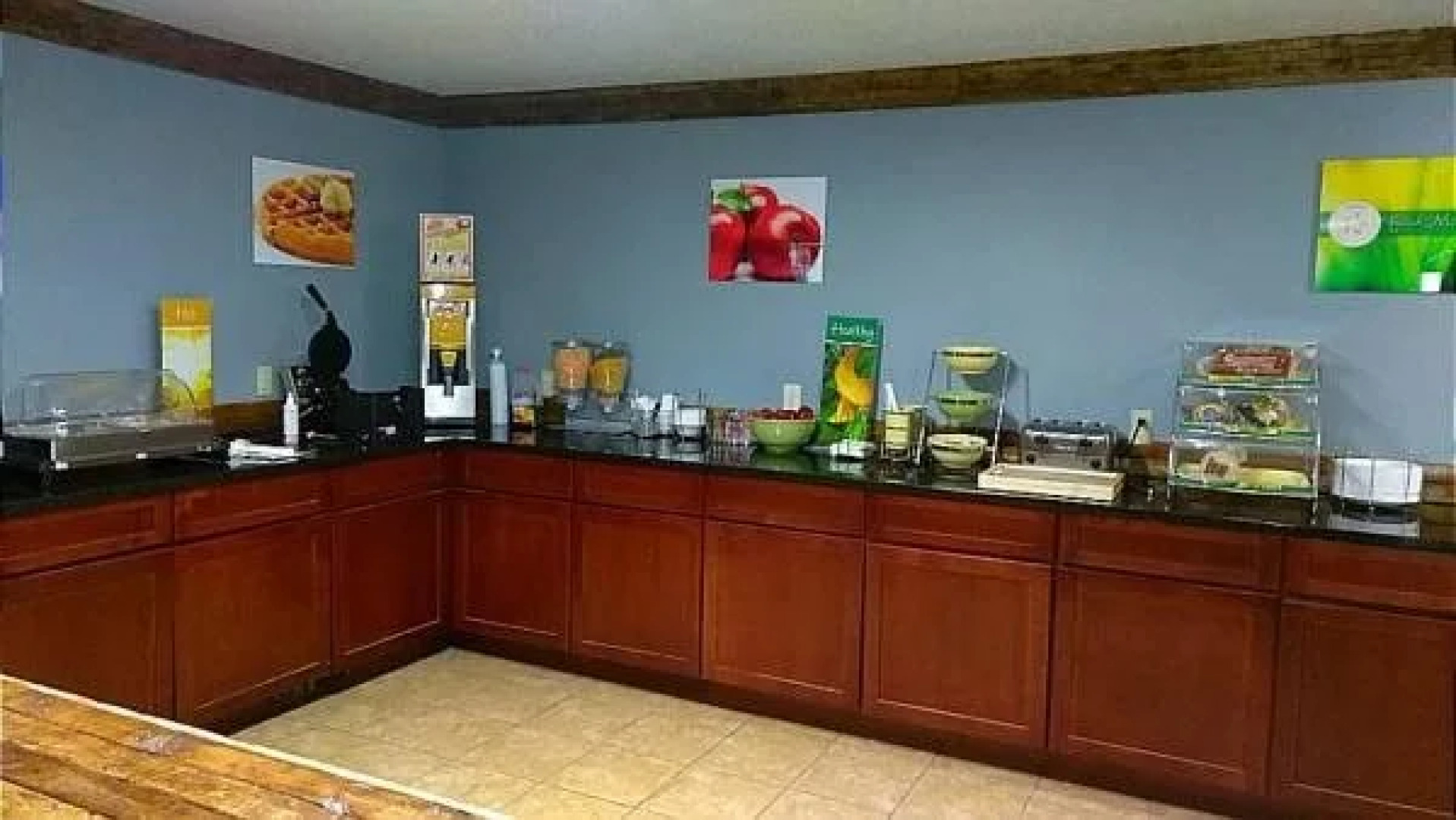 Asteria Inn and Suites