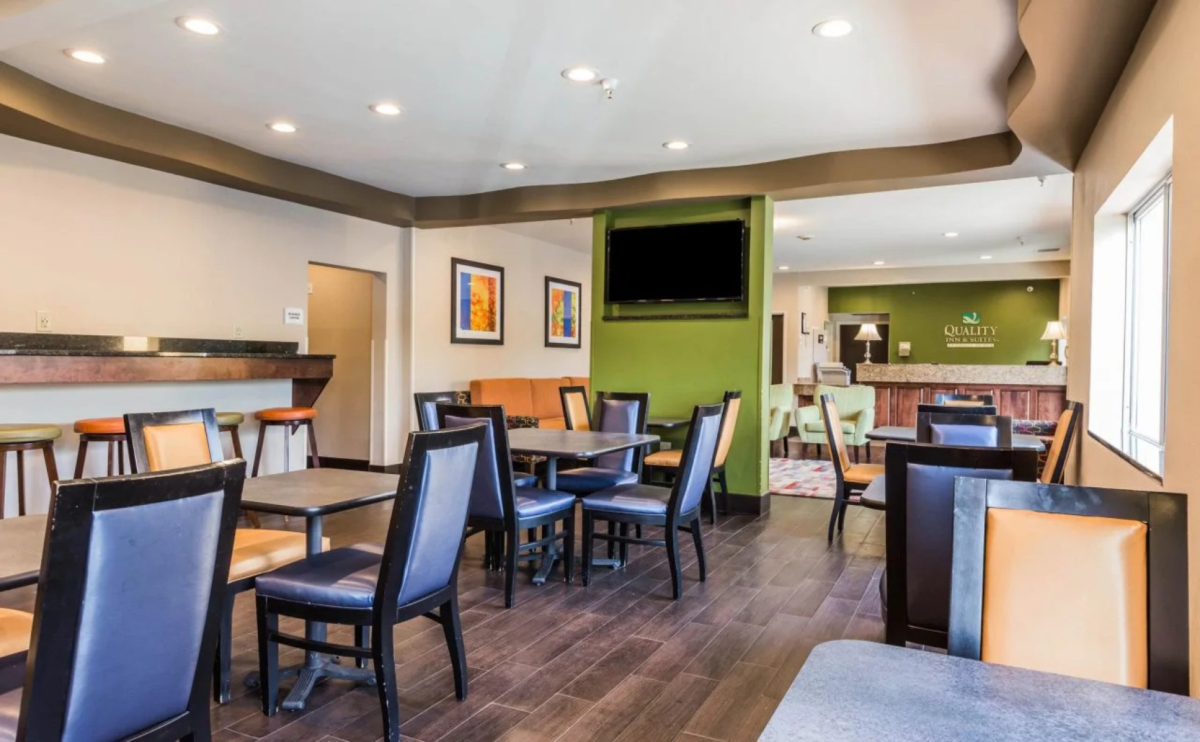 Quality Inn & Suites Birmingham - Highway 280