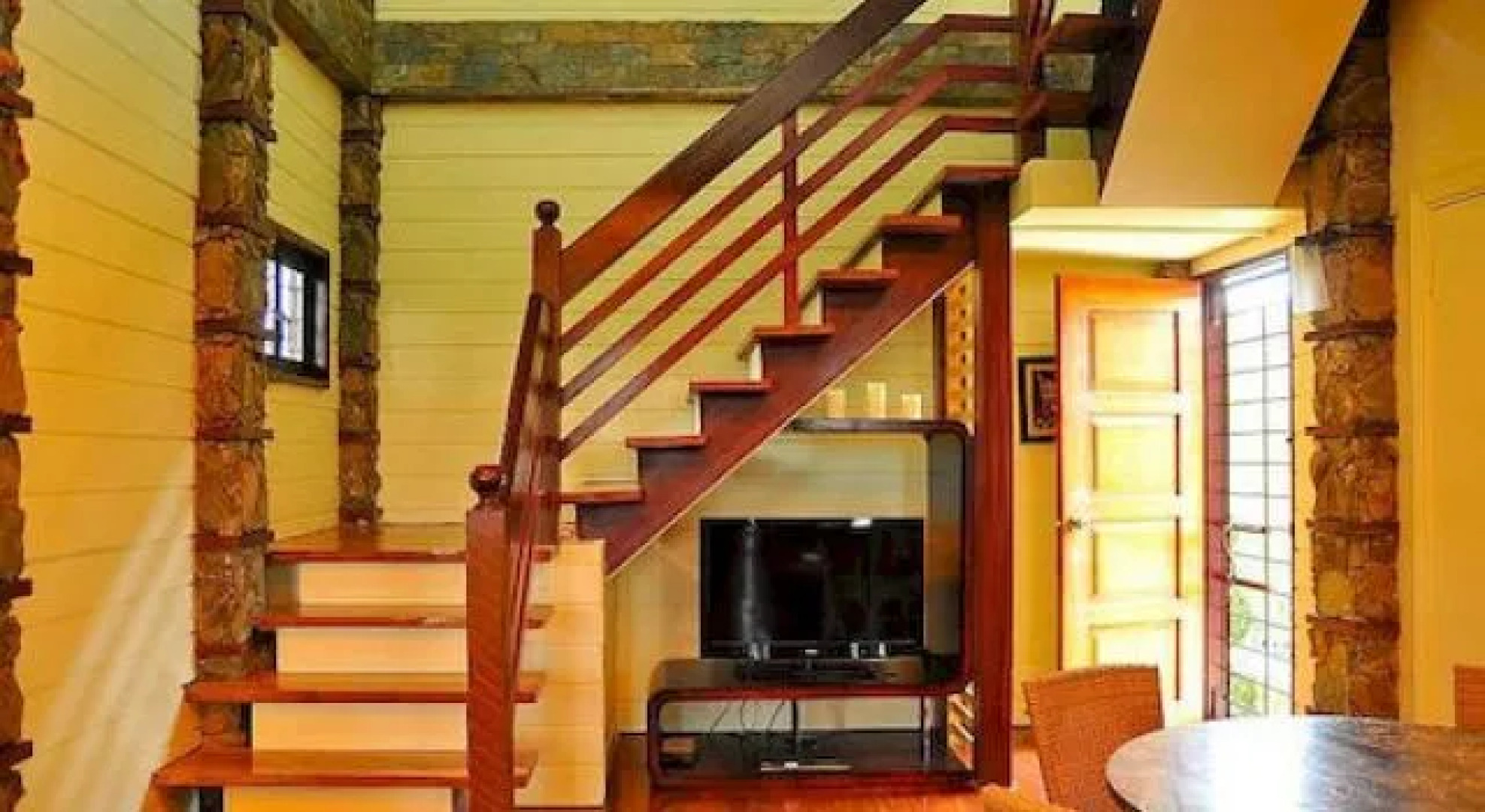 Kenwood Highland Cottages