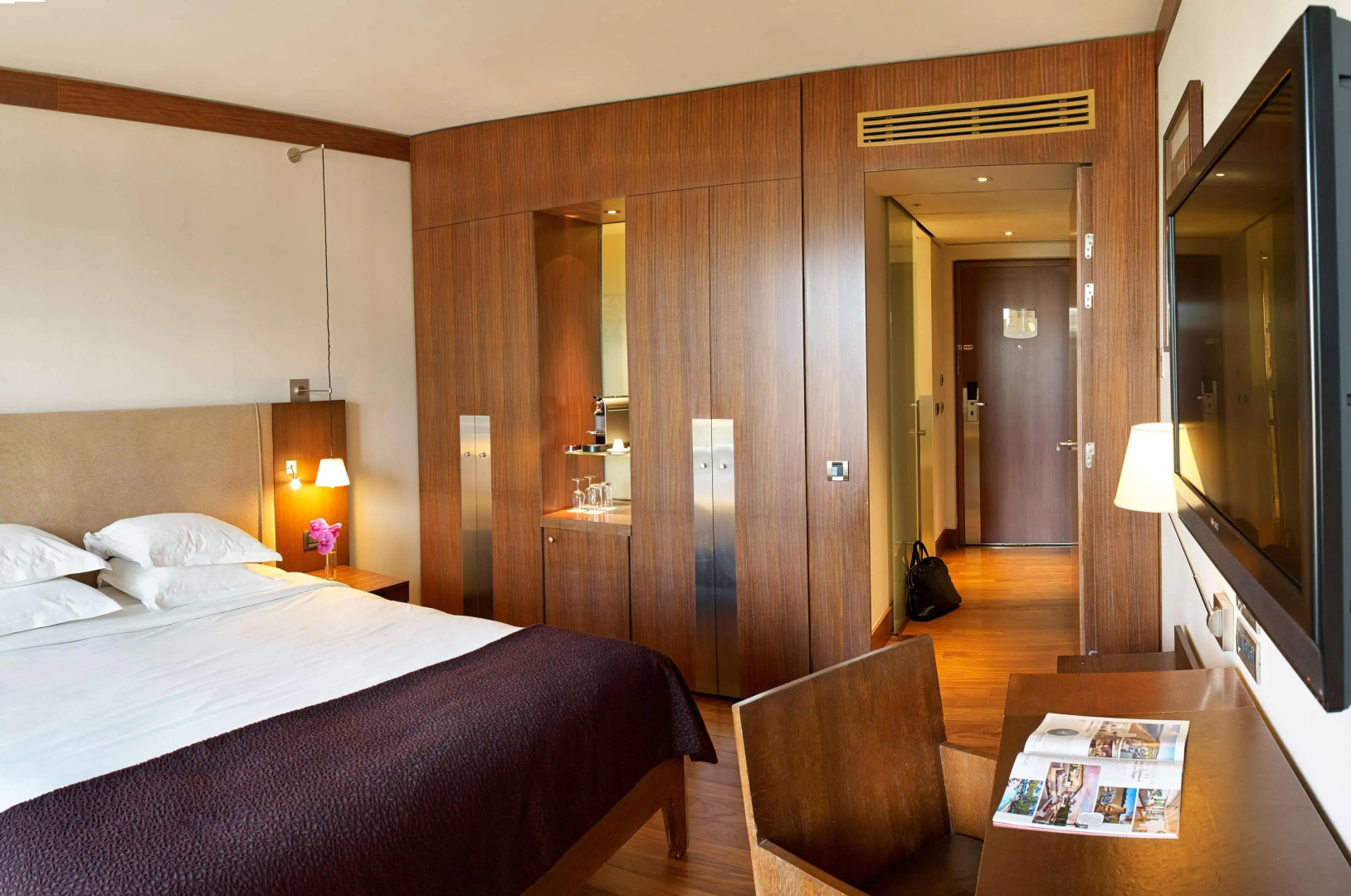 Grand Hotel Champs-Elysees