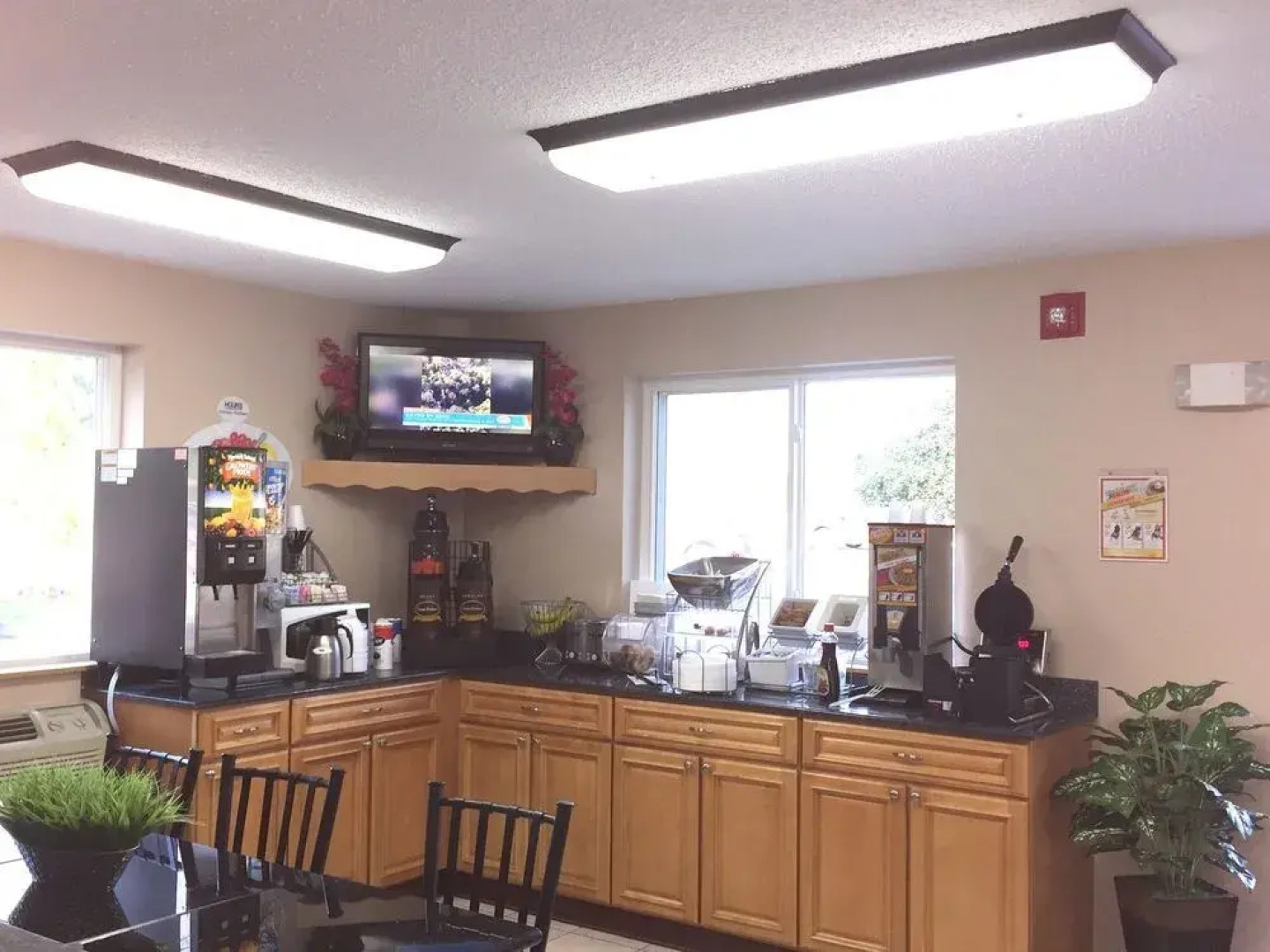 Super 8 By Wyndham Latham/Albany Airport