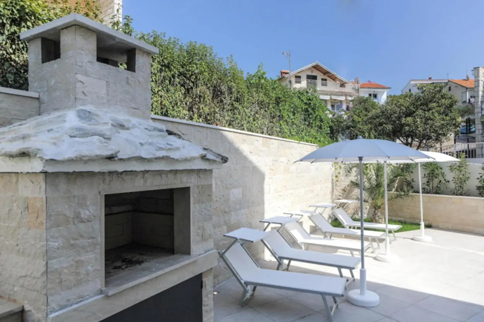 Villa Trogir Palazio A Spectacular 7 Bedroom Villa 90 Metres to The Sea and Promenade