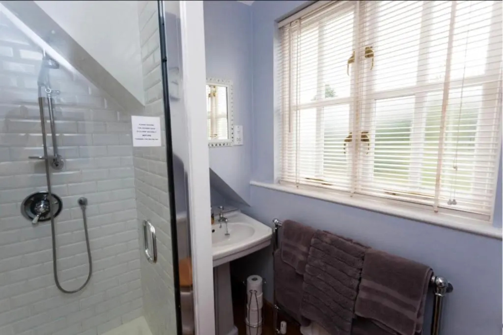 Hanger Down House Bed and Breakfast