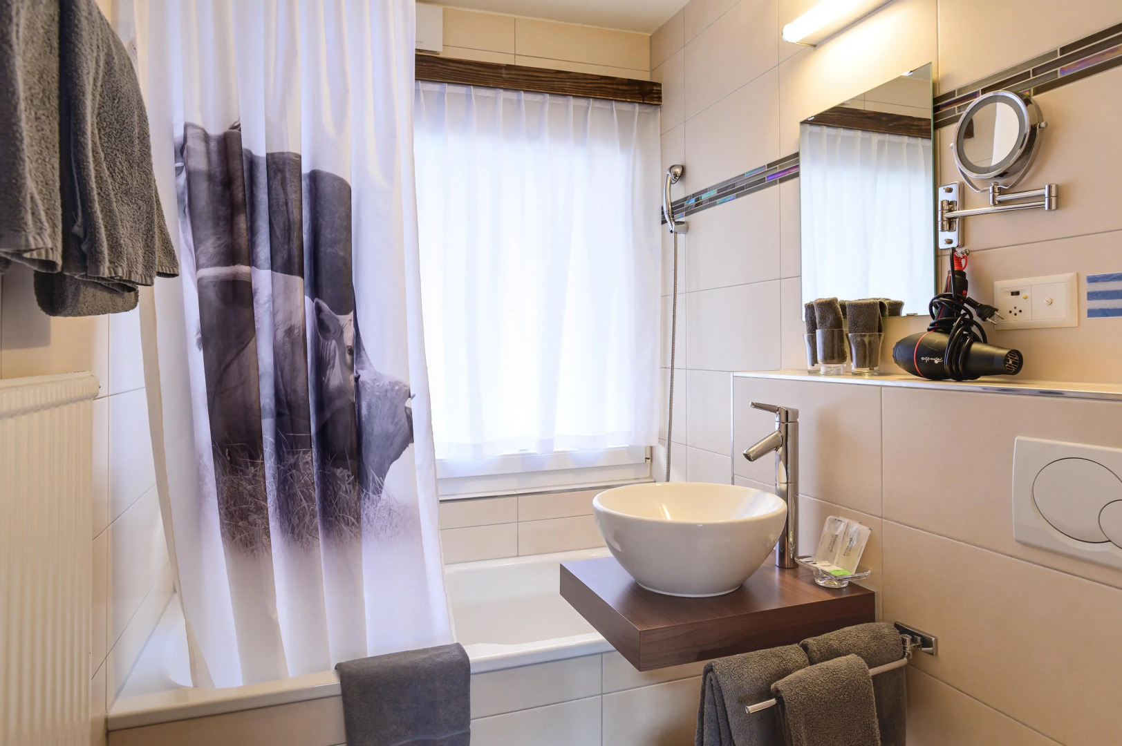 Jungfrau Lodge, Swiss Mountain Hotel