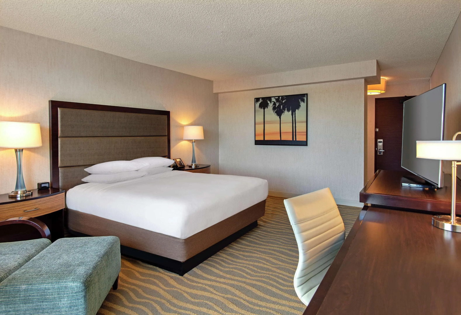 DoubleTree by Hilton Hotel San Diego - Mission Valley