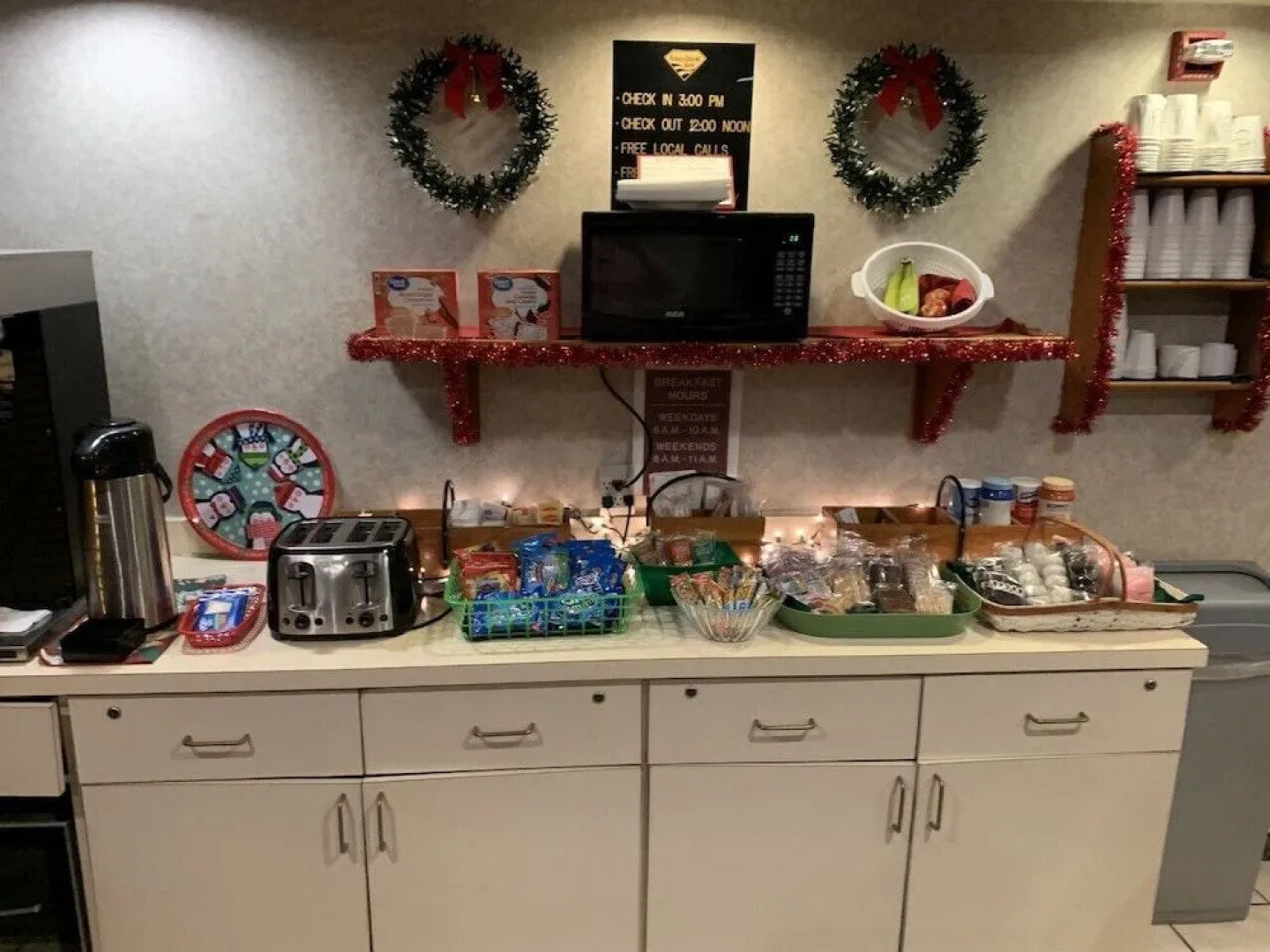 New Martinsville Inn