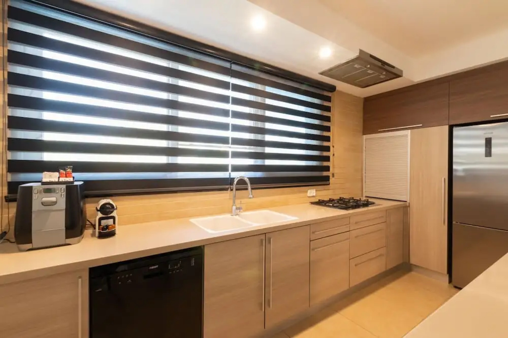 Huge Pampering Villa 5 BR with Jacuzzi