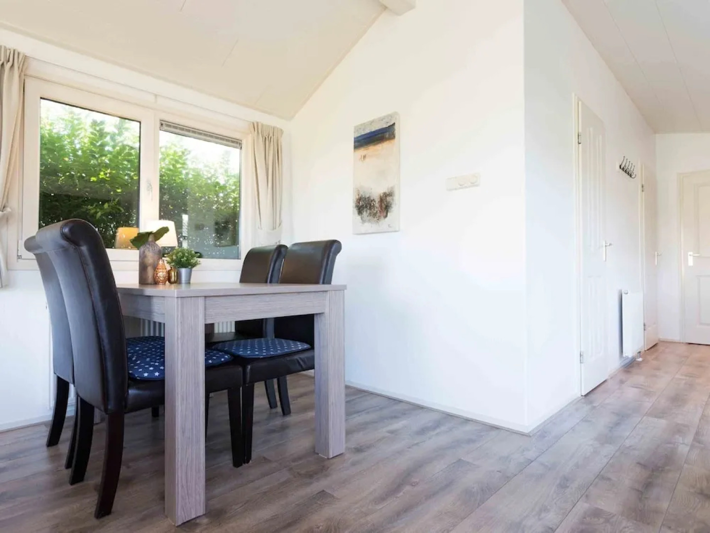 Comfortable Chalet With Dishwasher, sea at 3.5 km, in Egmond