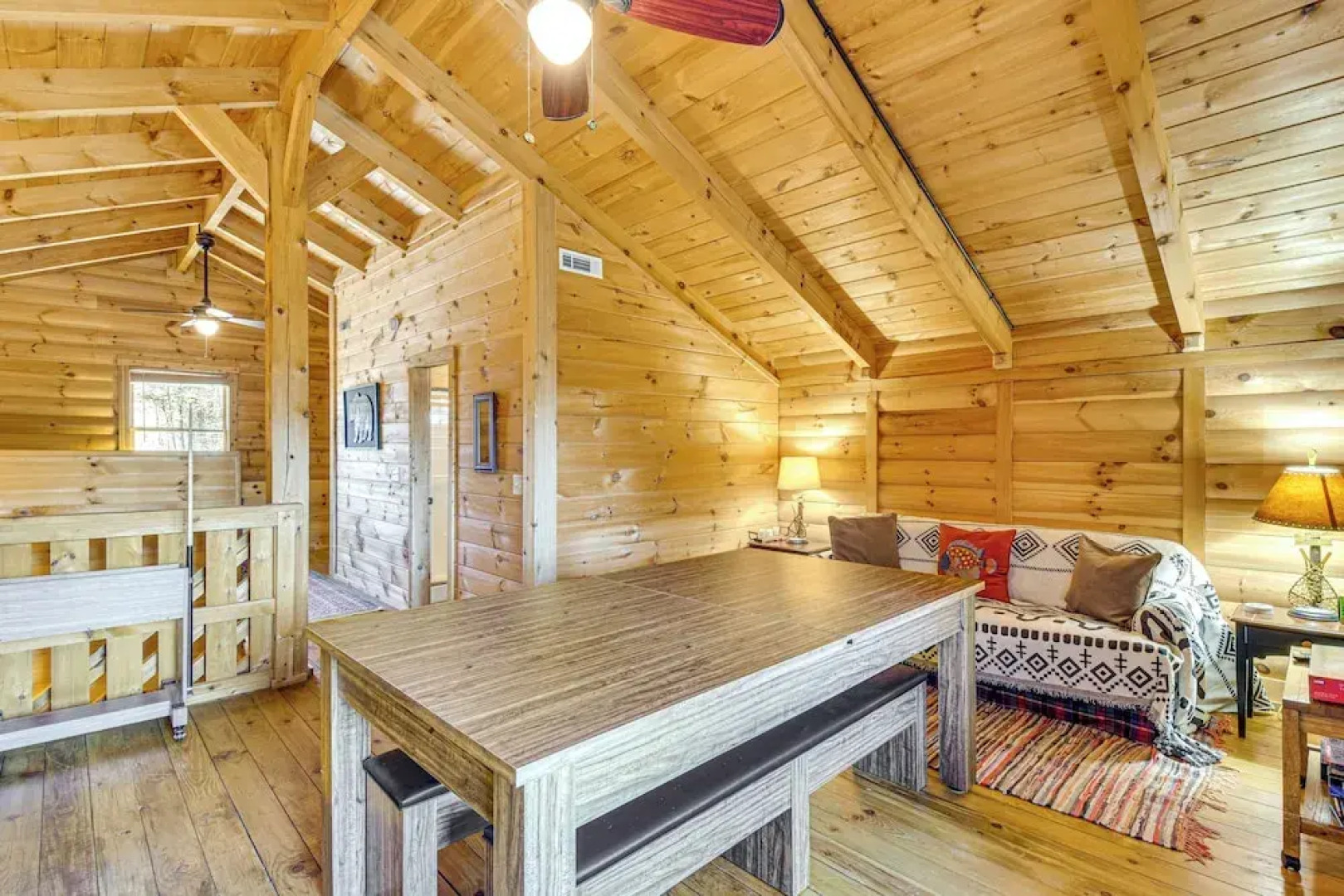 3 Mi to Dtwn Clayton: Cabin w/ Trail Access!