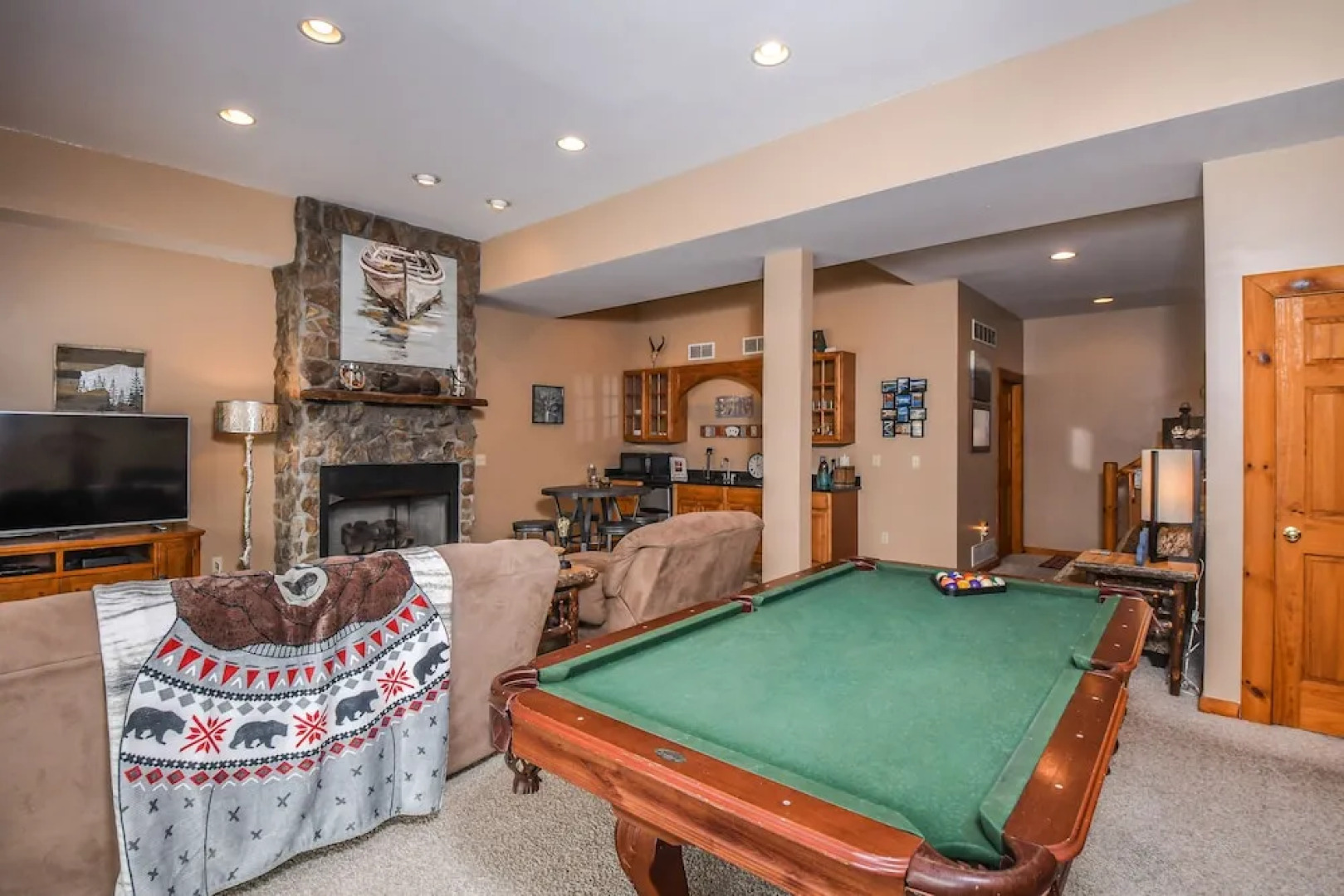 Pinnacle Retreat 5 Bedroom House