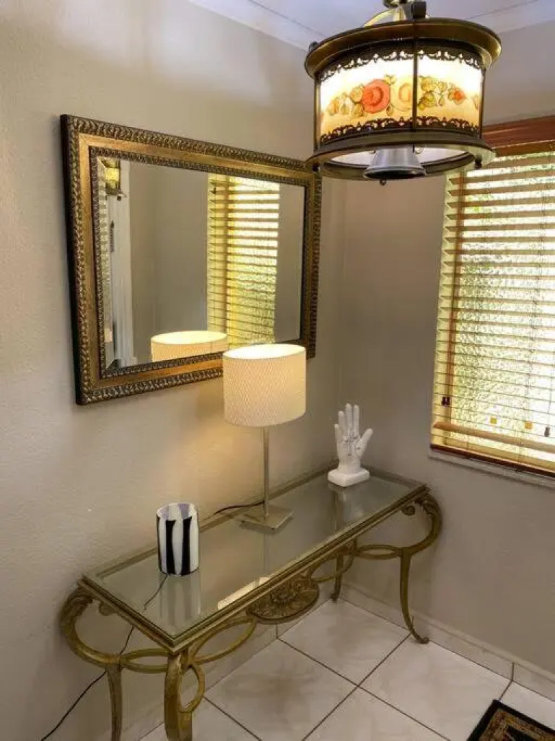 Your Cozy Spacious home with Heated Pool