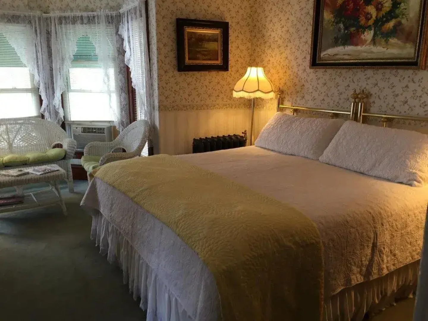 Harbour Towne Inn on the Waterfront