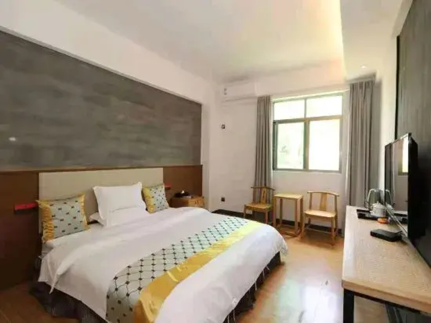 Shuiyun Jingshe Hot Spring Hotel (Xinfeng Meikeng)